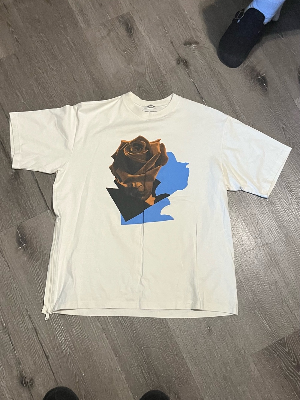 Undercover White Graphic Rose Short Sleeve Tee